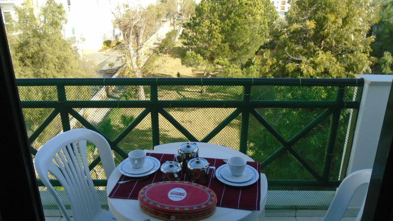 Apartamento Urb. Vila Nova, Lote 5 Armação de Pêra Eksteriør bilde
