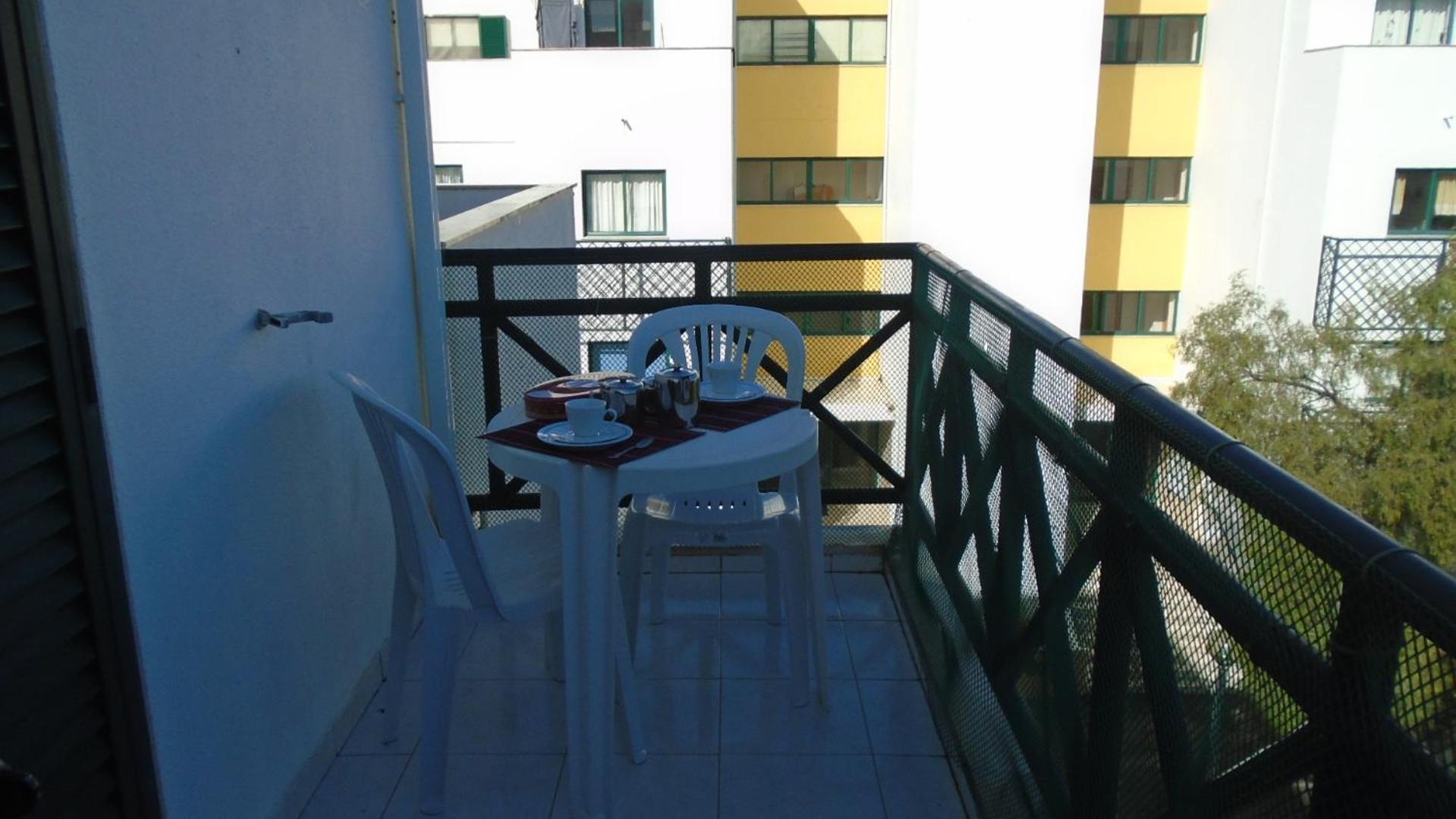 Apartamento Urb. Vila Nova, Lote 5 Armação de Pêra Eksteriør bilde