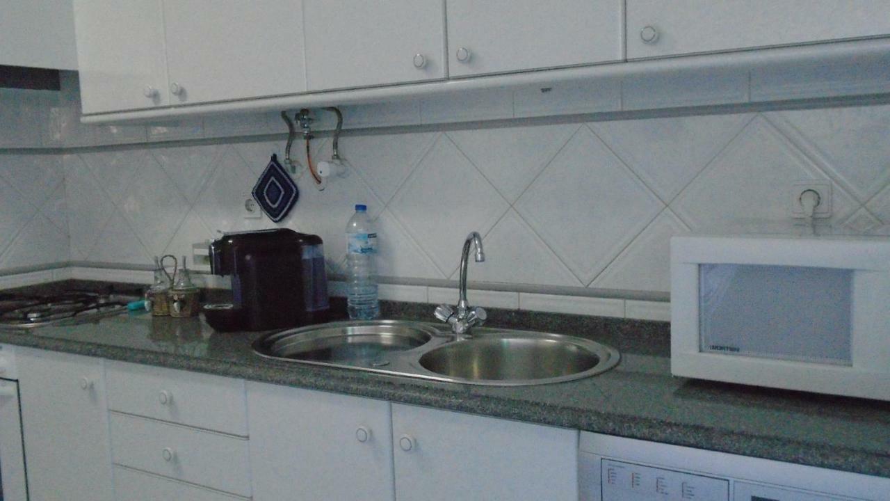 Apartamento Urb. Vila Nova, Lote 5 Armação de Pêra Eksteriør bilde